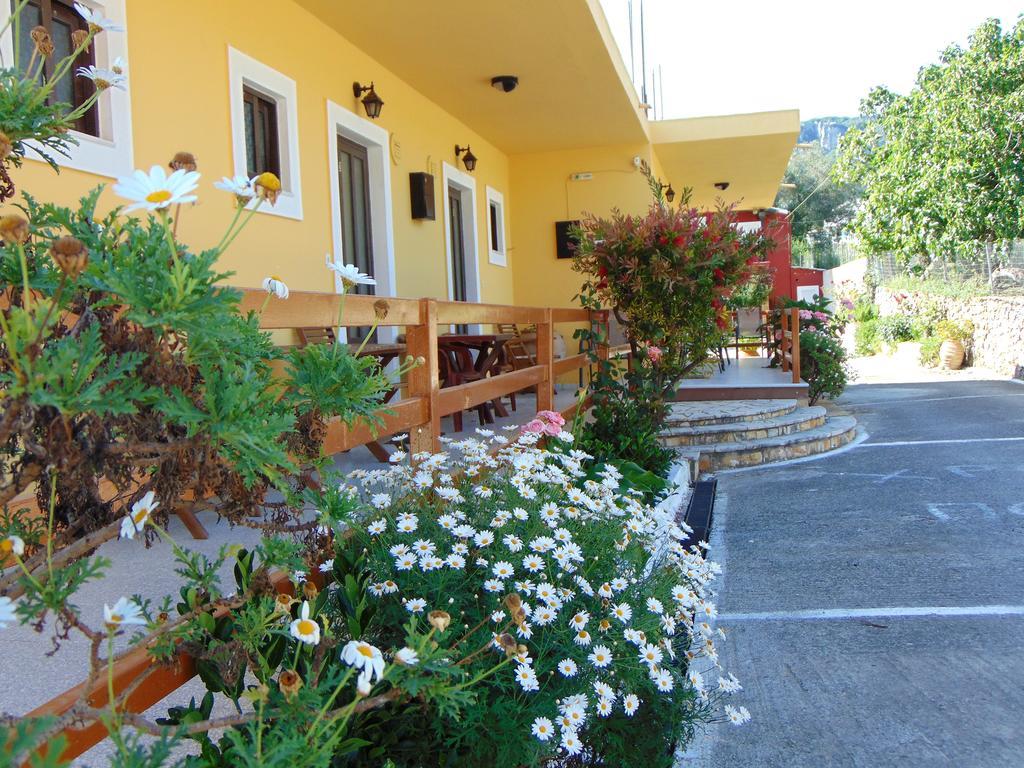 Maria Apartments - Roumanis Liapades Exterior foto